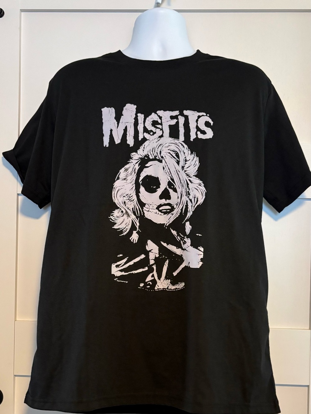 Black Graphic Band Tee - Men's Short Sleeve Shirt